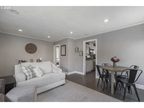 109 S Church Street Newberg OR 97132