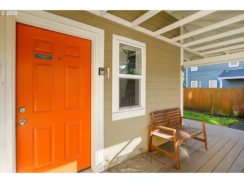 837 NE Roselawn Street Portland OR 97211