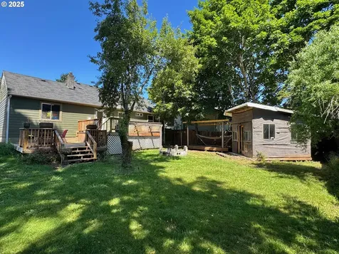 1616 NE Franklin Street Camas WA 98607