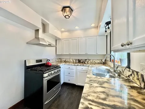 1616 NE Franklin Street Camas WA 98607