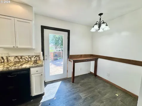 1616 NE Franklin Street Camas WA 98607