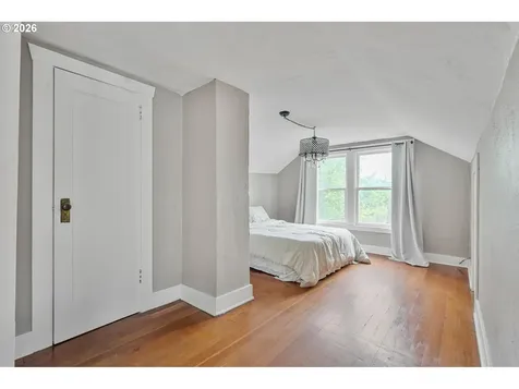 223 NE Rosa Parks Way Portland OR 97211