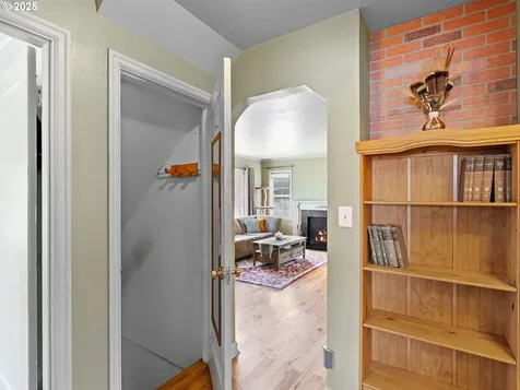 1931 NE 92nd Avenue Portland OR 97220