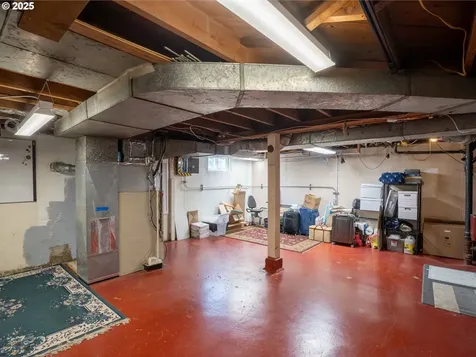 1931 NE 92nd Avenue Portland OR 97220