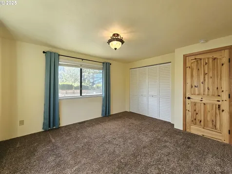 97950 Holly Lane Brookings OR 97415