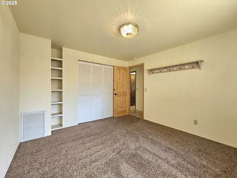 97950 Holly Lane Brookings OR 97415