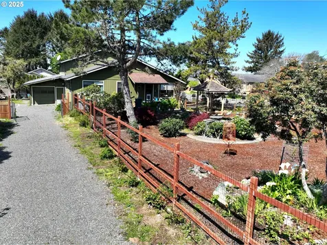 97950 Holly Lane Brookings OR 97415