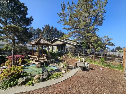 97950 Holly Lane Brookings OR 97415