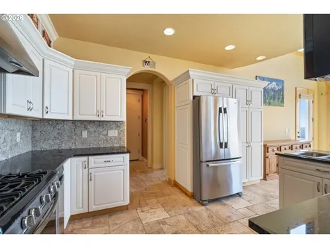 367 Longview Loop Rockaway Beach OR 97136