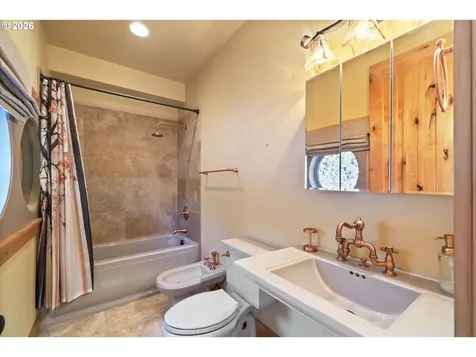 367 Longview Loop Rockaway Beach OR 97136