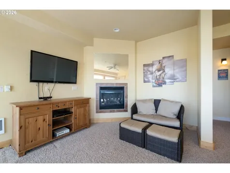 367 Longview Loop Rockaway Beach OR 97136