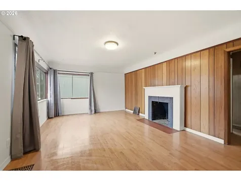6321 NE Simpson Street Portland OR 97218