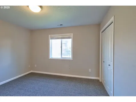 300 SW Mt Mazama Street Mcminnville OR 97128