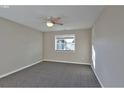 300 SW Mt Mazama Street Mcminnville OR 97128