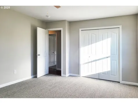 300 SW Mt Mazama Street Mcminnville OR 97128