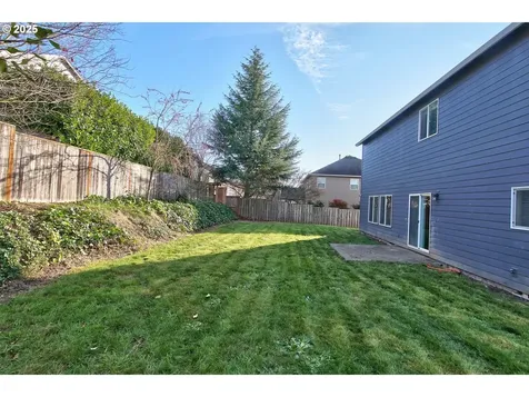 300 SW Mt Mazama Street Mcminnville OR 97128