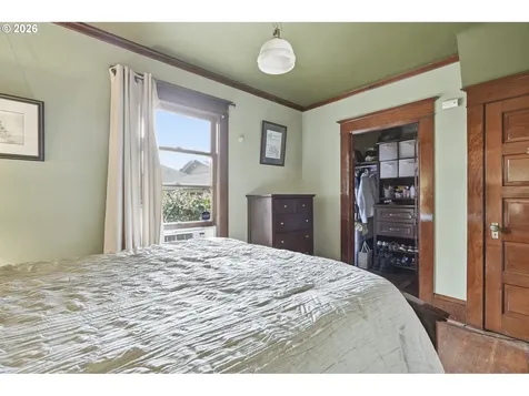 3203 SE 66th Avenue Portland OR 97206
