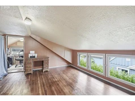 3203 SE 66th Avenue Portland OR 97206