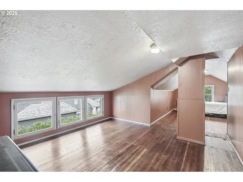 3203 SE 66th Avenue Portland OR 97206