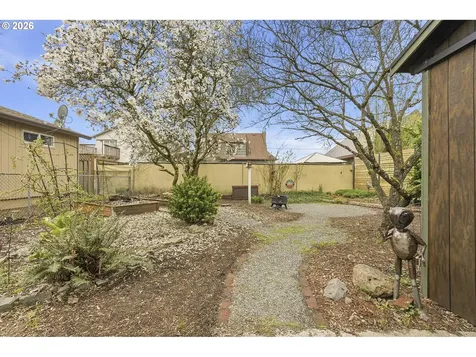 3203 SE 66th Avenue Portland OR 97206