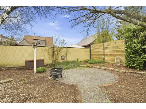 3203 SE 66th Avenue Portland OR 97206