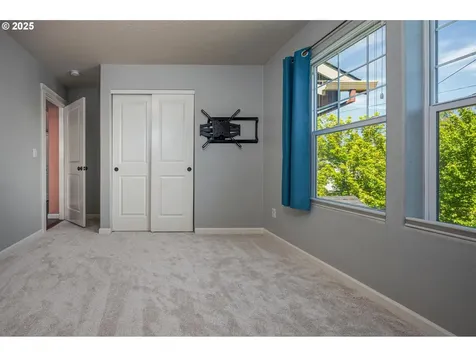 3408 NE Alberta Court Portland OR 97211