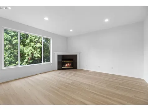179 SE 49th Court Hillsboro OR 97123
