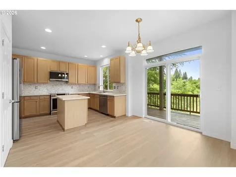 179 SE 49th Court Hillsboro OR 97123