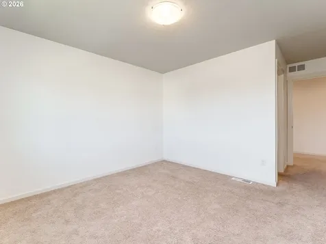 2706 NW Eric Drive Mcminnville OR 97128