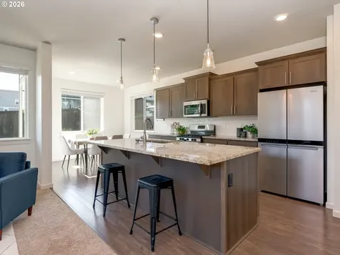 2706 NW Eric Drive Mcminnville OR 97128