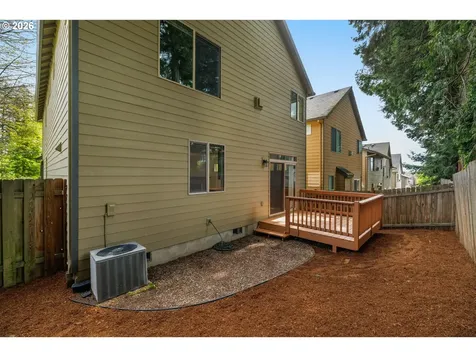 5931 NW Lark Meadow Terrace Portland OR 97229