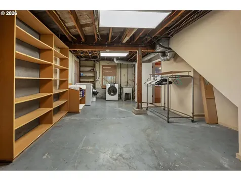 2328 SW Madison Street Portland OR 97205