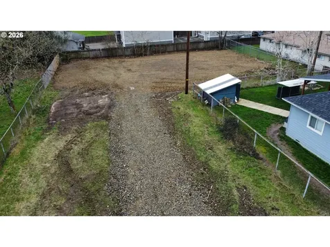 370 Burkhart Street Albany OR 97321