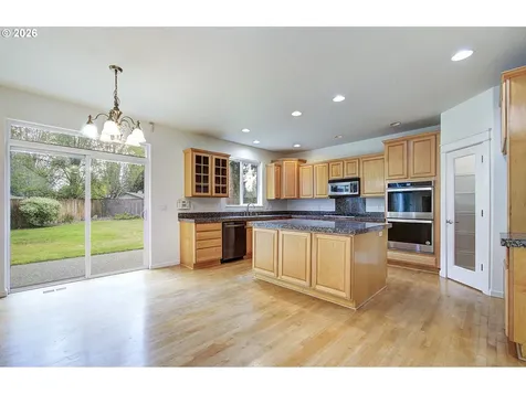8903 NE 106th Circle Vancouver WA 98662
