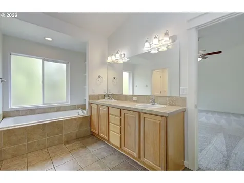 8903 NE 106th Circle Vancouver WA 98662