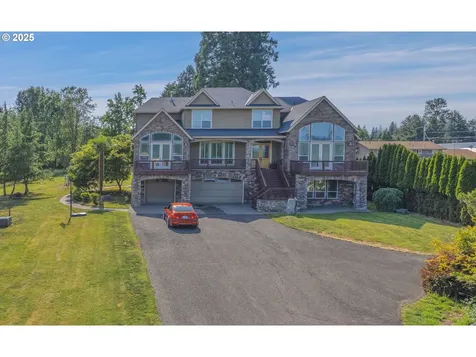 8855 SE 172nd Avenue Happy Valley OR 97086