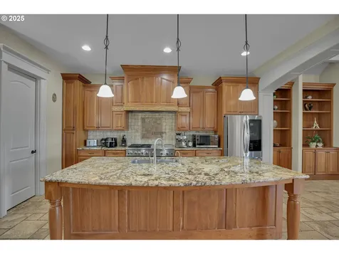 8855 SE 172nd Avenue Happy Valley OR 97086