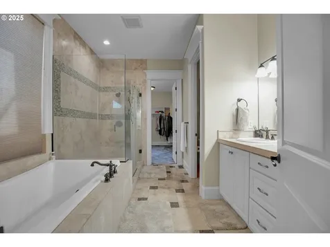 8855 SE 172nd Avenue Happy Valley OR 97086