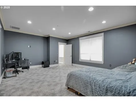 8855 SE 172nd Avenue Happy Valley OR 97086