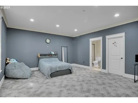 8855 SE 172nd Avenue Happy Valley OR 97086