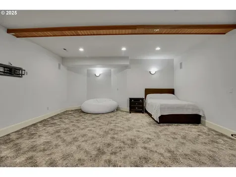 8855 SE 172nd Avenue Happy Valley OR 97086