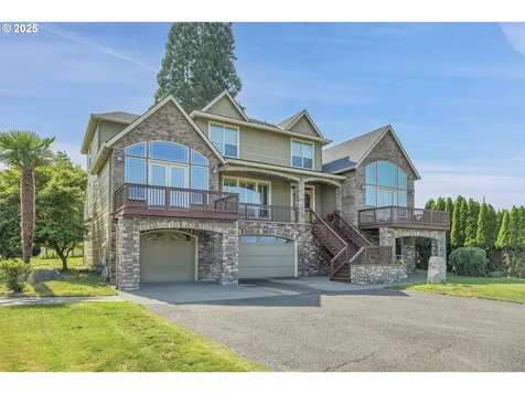 8855 SE 172nd Avenue Happy Valley OR 97086
