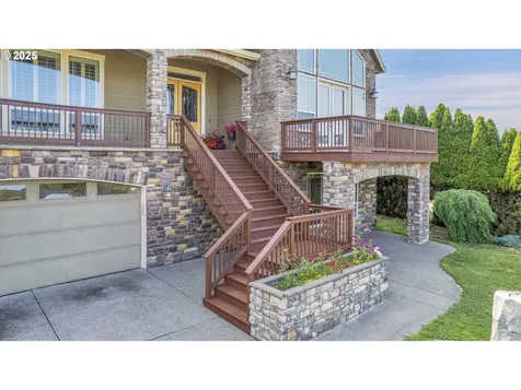 8855 SE 172nd Avenue Happy Valley OR 97086