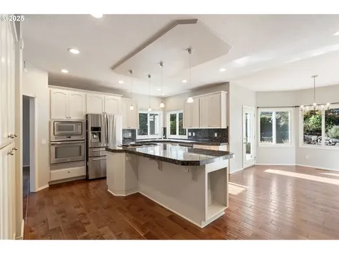 17598 SW Albert Court Beaverton OR 97007