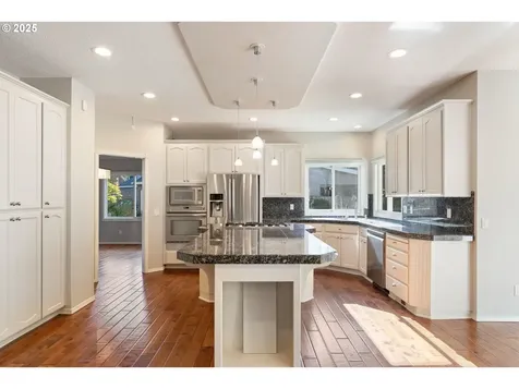 17598 SW Albert Court Beaverton OR 97007