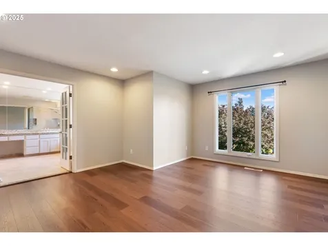 17598 SW Albert Court Beaverton OR 97007