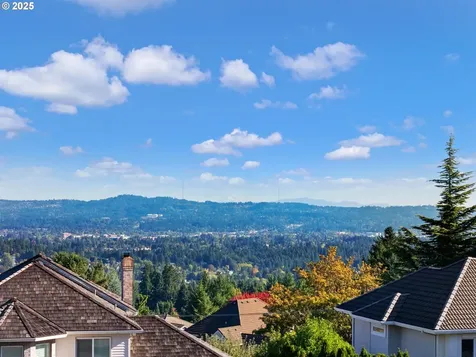 17598 SW Albert Court Beaverton OR 97007