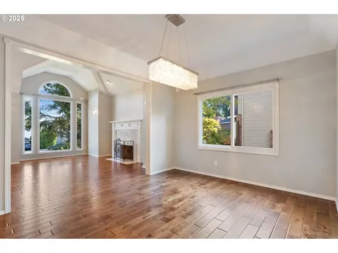 17598 SW Albert Court Beaverton OR 97007