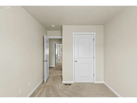 18386 SW Annamae Lane Beaverton OR 97003