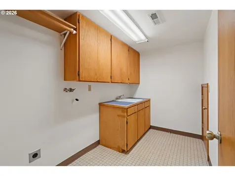 14438 SW 152nd Place Portland OR 97224